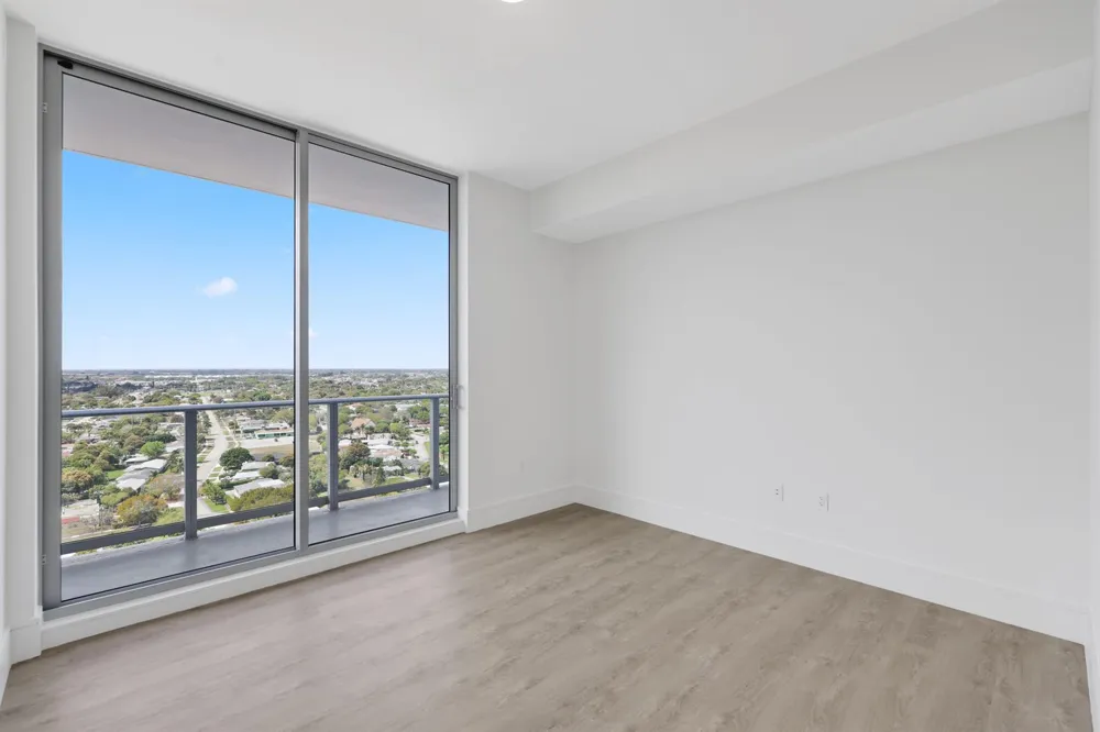 220 Lake Shore Drive #1823 Lake Park, FL 33403