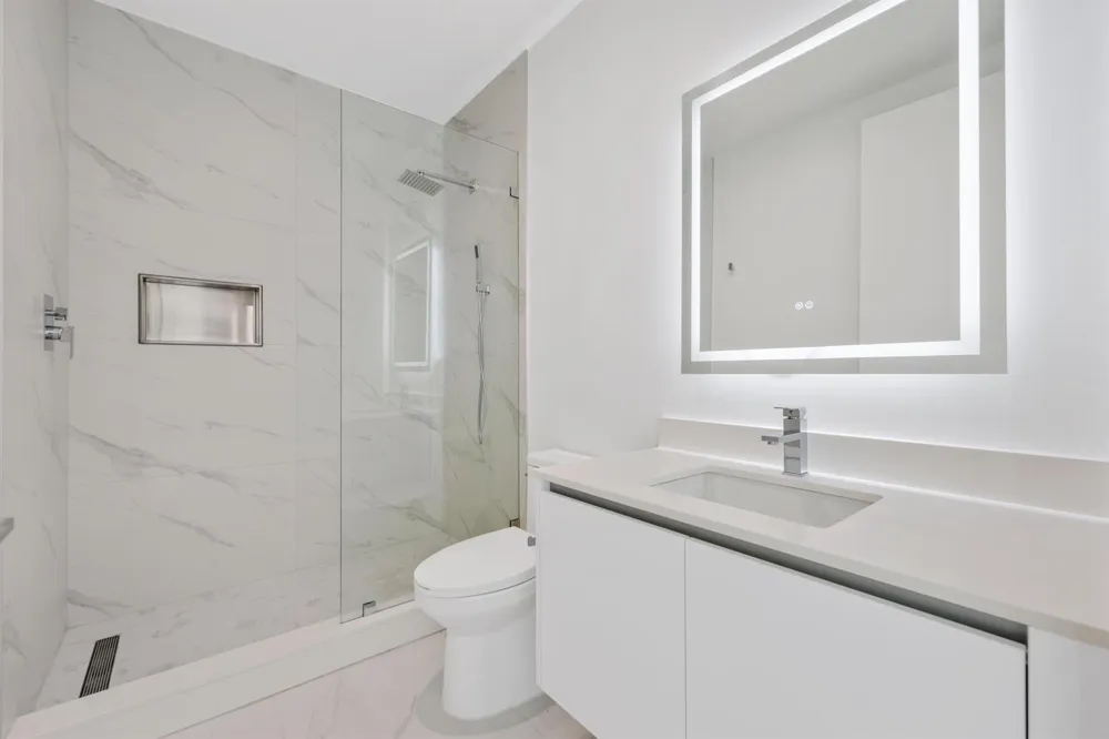 220 Lake Shore Drive #1823 Lake Park, FL 33403