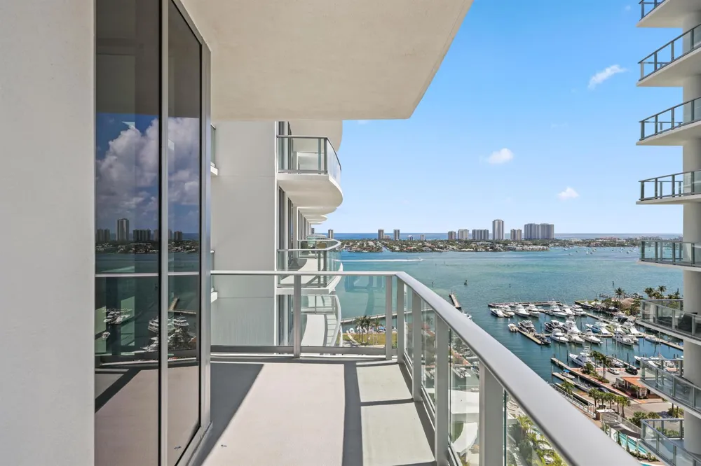 220 Lake Shore Drive #1823 Lake Park, FL 33403