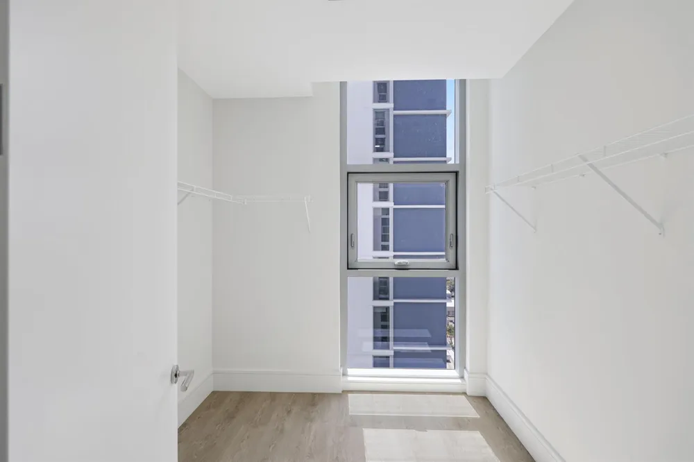220 Lake Shore Drive #1823 Lake Park, FL 33403