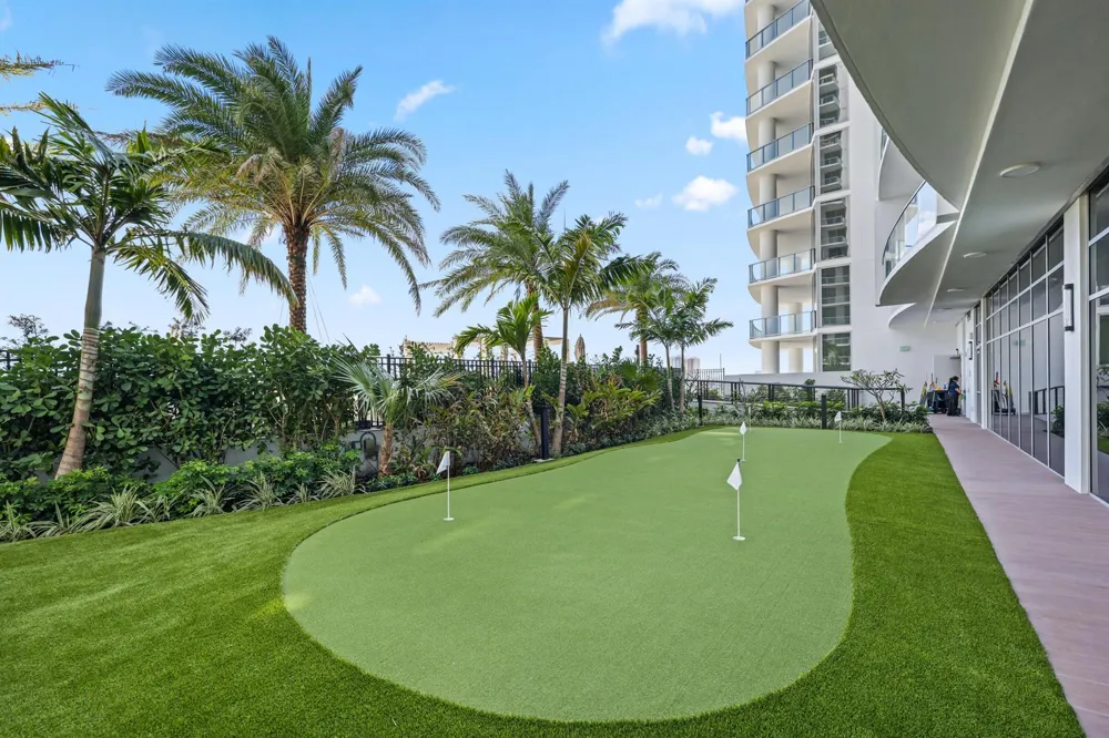 220 Lake Shore Drive #1823 Lake Park, FL 33403