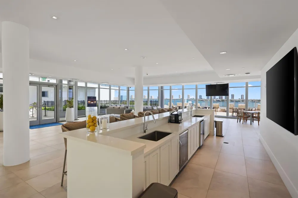 220 Lake Shore Drive #1823 Lake Park, FL 33403