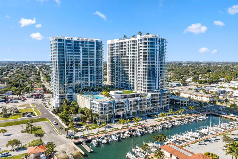 220 Lake Shore Drive #1823 Lake Park, FL 33403