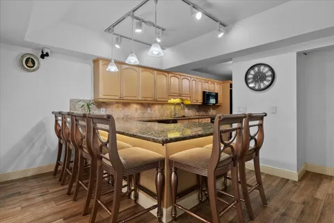 605 Maplewood Drive