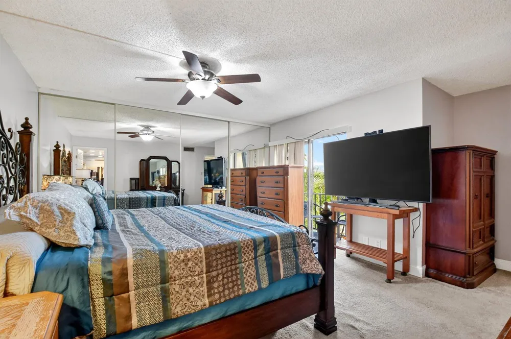 1545 W Forest Lakes Circle W #B West Palm Beach, FL 33406