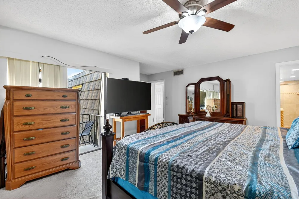 1545 W Forest Lakes Circle W #B West Palm Beach, FL 33406