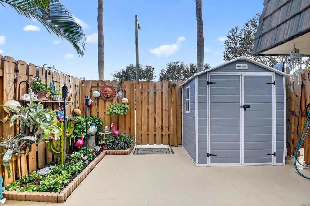 1545 W Forest Lakes Circle W #B West Palm Beach, FL 33406