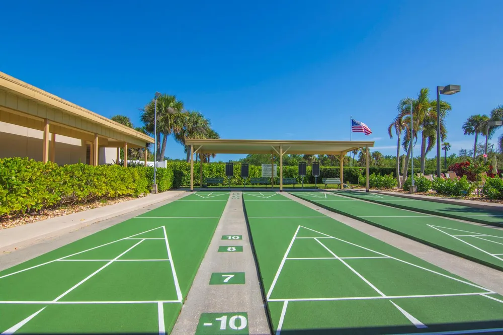66 Woodland Drive #204 Vero Beach, FL 32962