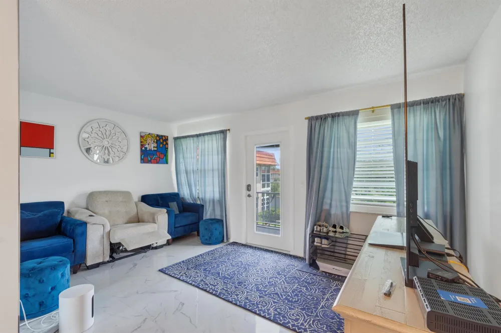 66 Woodland Drive #204 Vero Beach, FL 32962