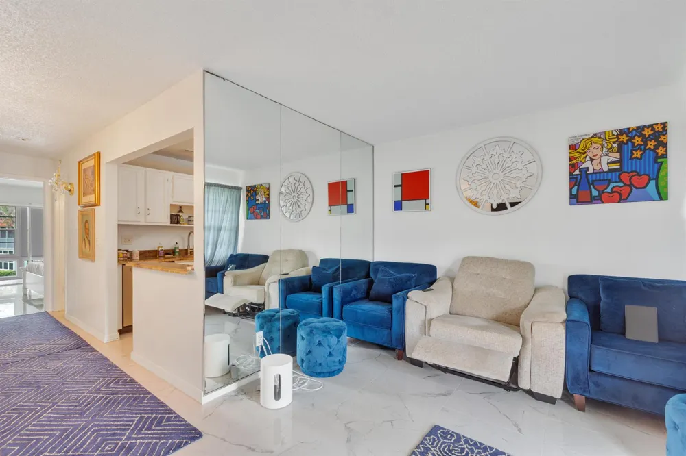 66 Woodland Drive #204 Vero Beach, FL 32962