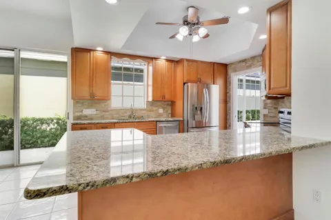 220 NW Bentley Circle