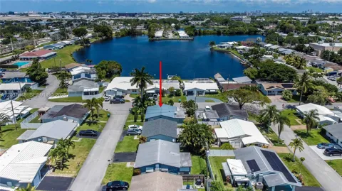 2700 NW 52nd Ct