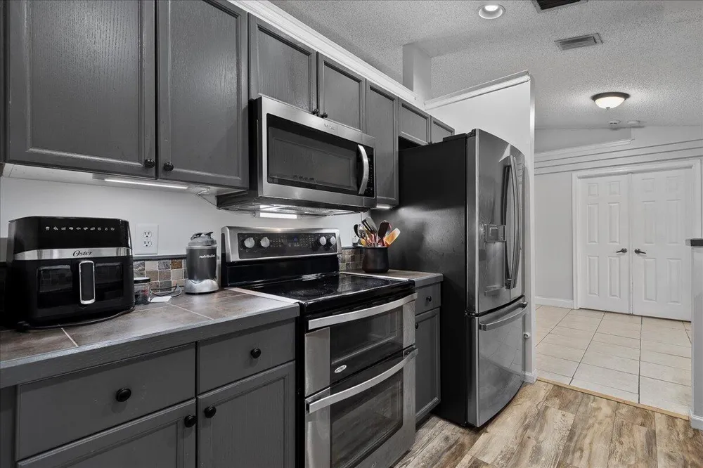 14537 77th Place Loxahatchee, FL 33470