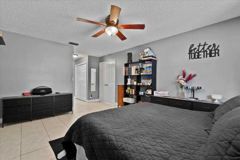 14537 77th Place Loxahatchee, FL 33470