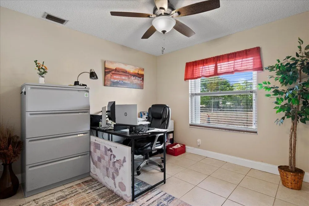14537 77th Place Loxahatchee, FL 33470