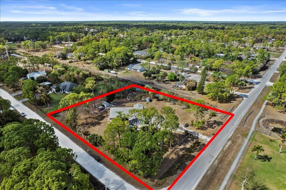 14537 77th Place Loxahatchee, FL 33470
