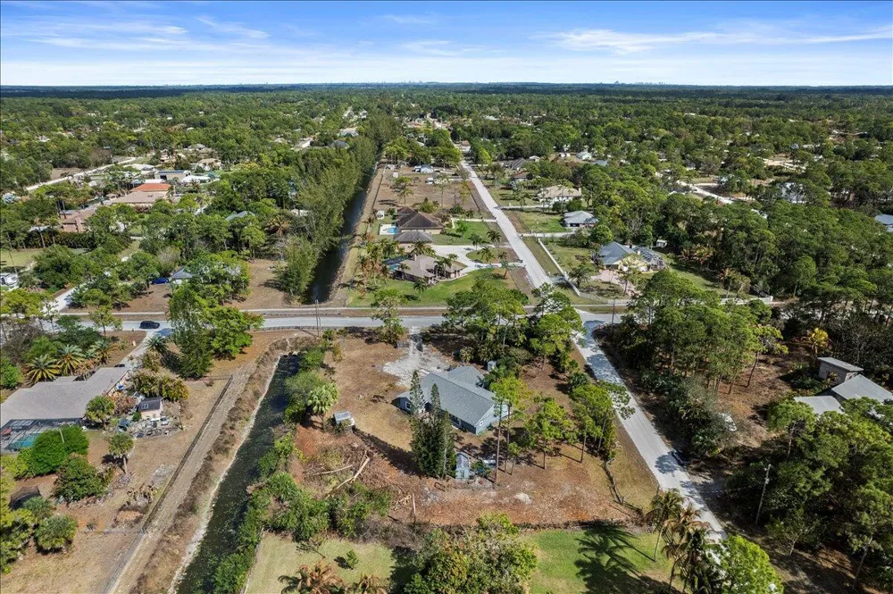 14537 77th Place Loxahatchee, FL 33470