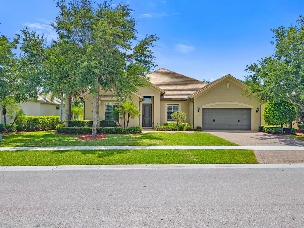 4591 Siena Circle Wellington, FL 33414