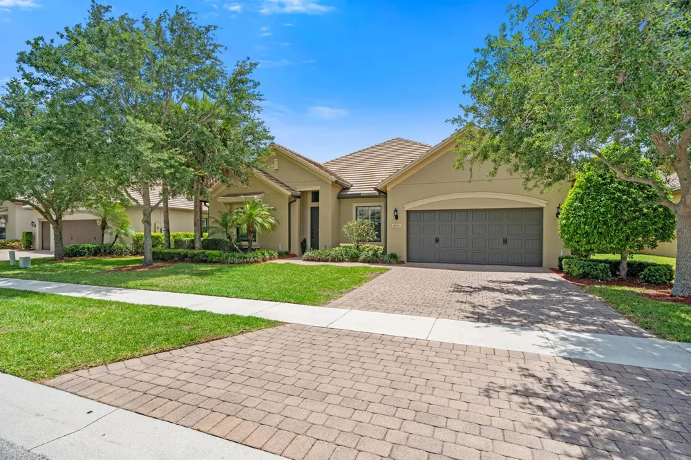 4591 Siena Circle Wellington, FL 33414