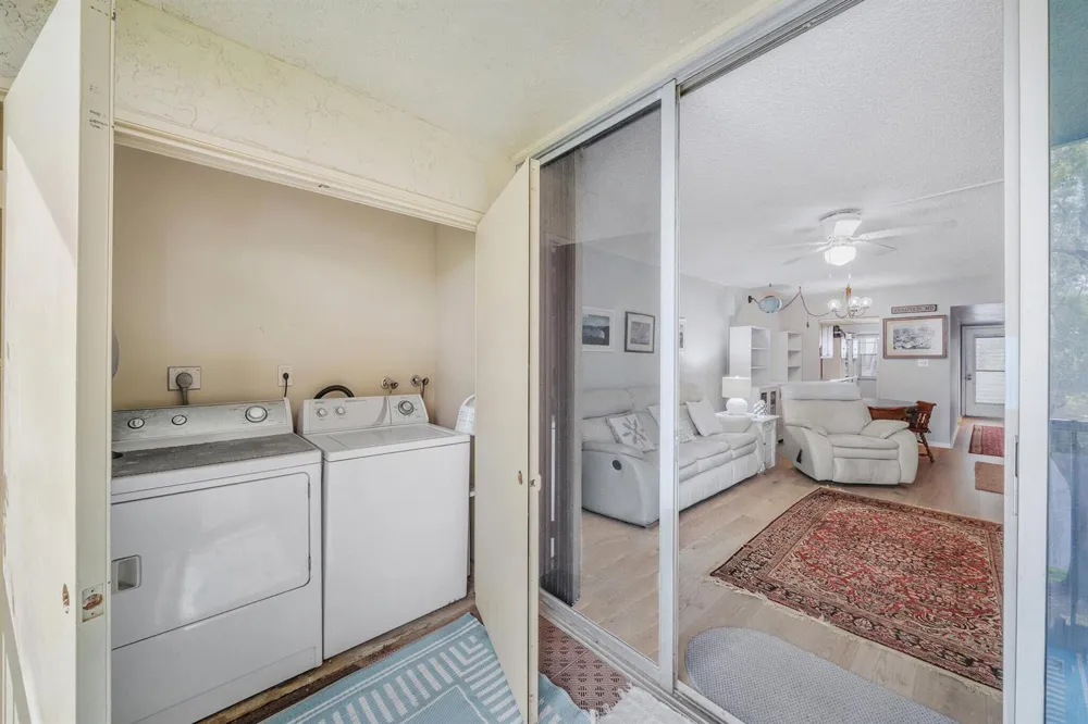 3361 NW 47th Terrace #231 Lauderdale Lakes, FL 33319