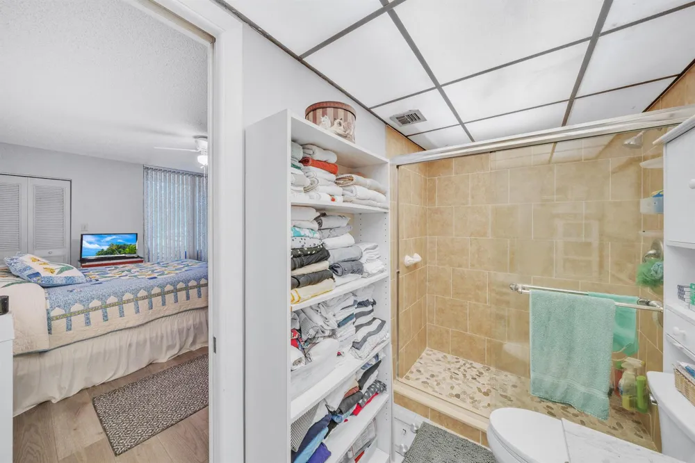 3361 NW 47th Terrace #231 Lauderdale Lakes, FL 33319