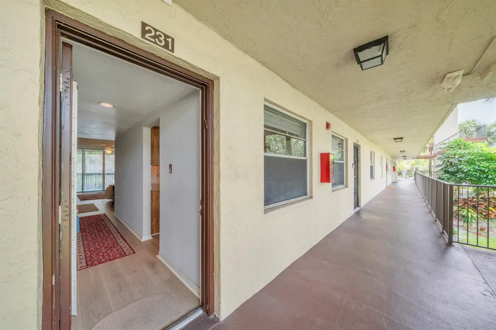 3361 NW 47th Terrace #231 Lauderdale Lakes, FL 33319