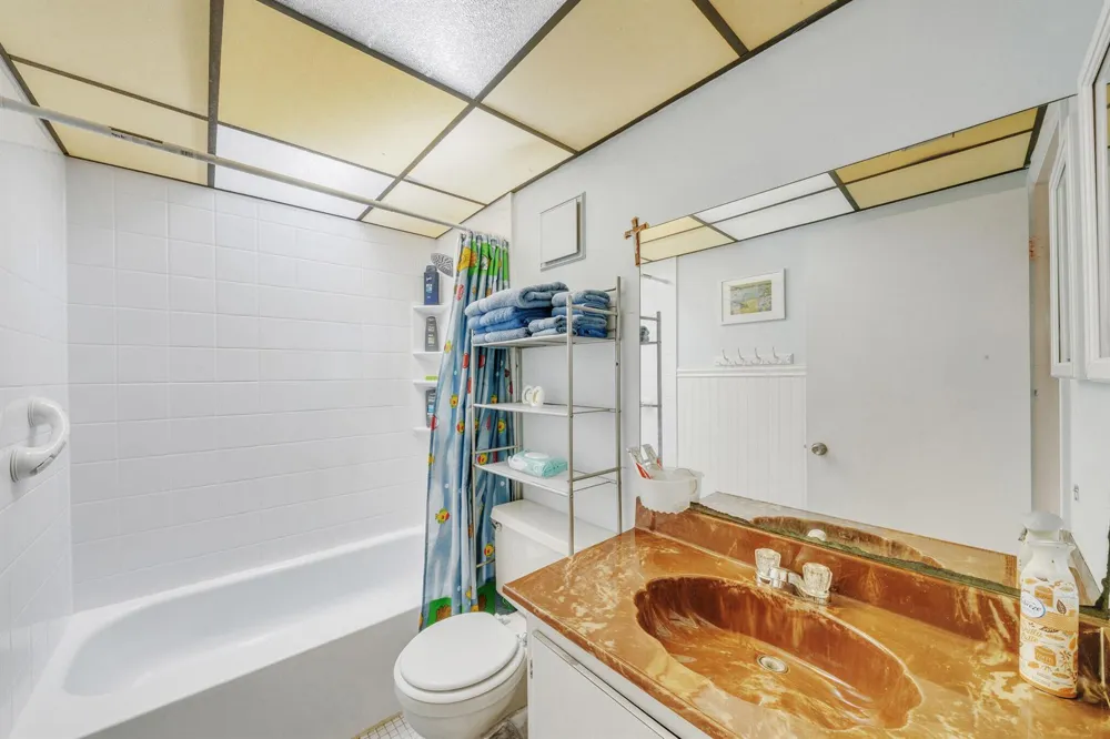 3361 NW 47th Terrace #231 Lauderdale Lakes, FL 33319