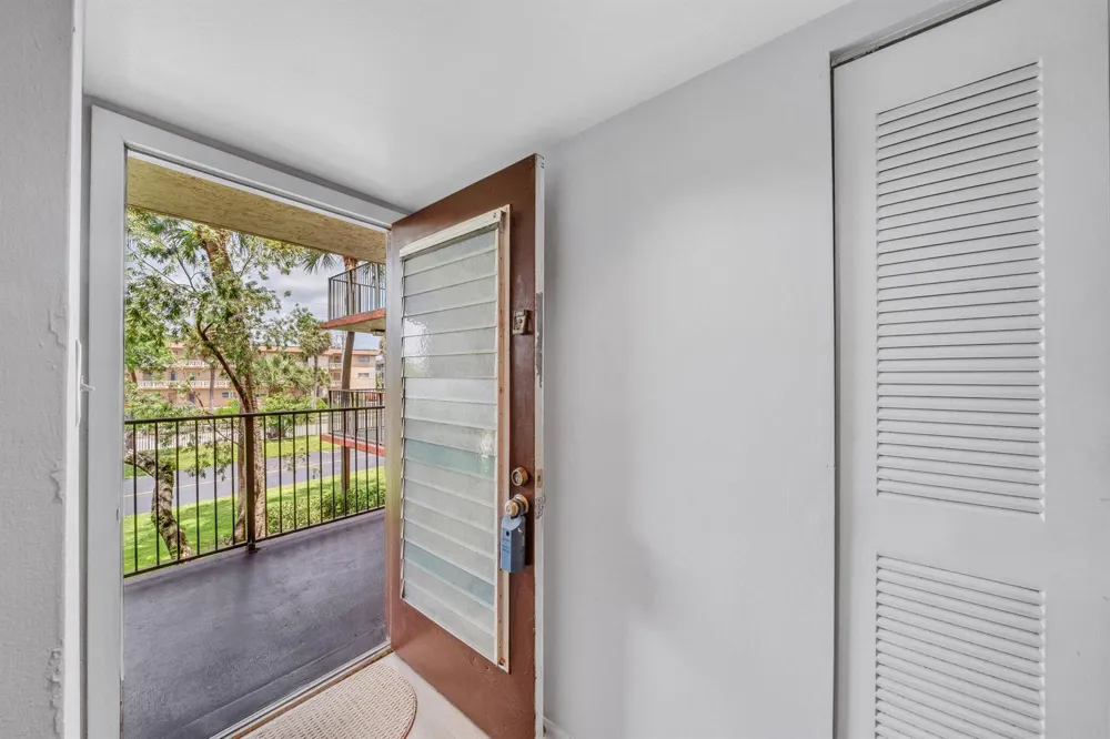 3361 NW 47th Terrace #231 Lauderdale Lakes, FL 33319