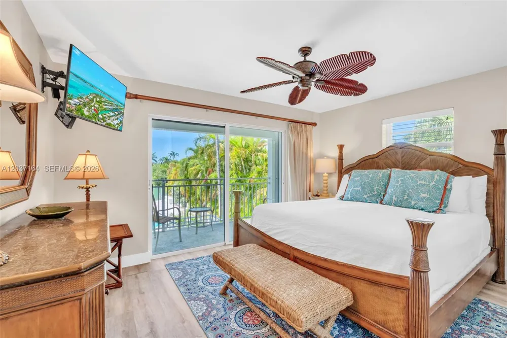 181 12th St Key Colony, FL 33051