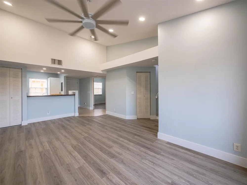 1020 Lake Shore Drive #202 Lake Park, FL 33403