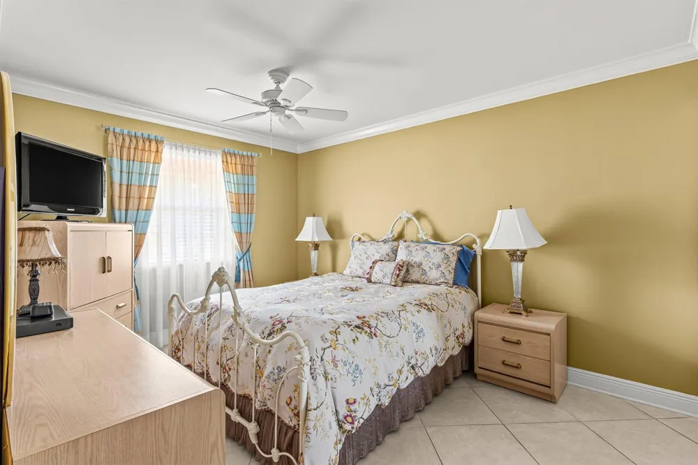 501 Waterside Drive Hypoluxo, FL 33462