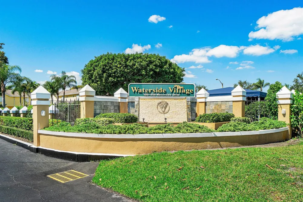501 Waterside Drive Hypoluxo, FL 33462
