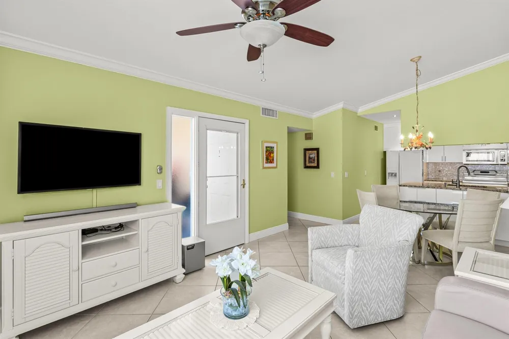 501 Waterside Drive Hypoluxo, FL 33462