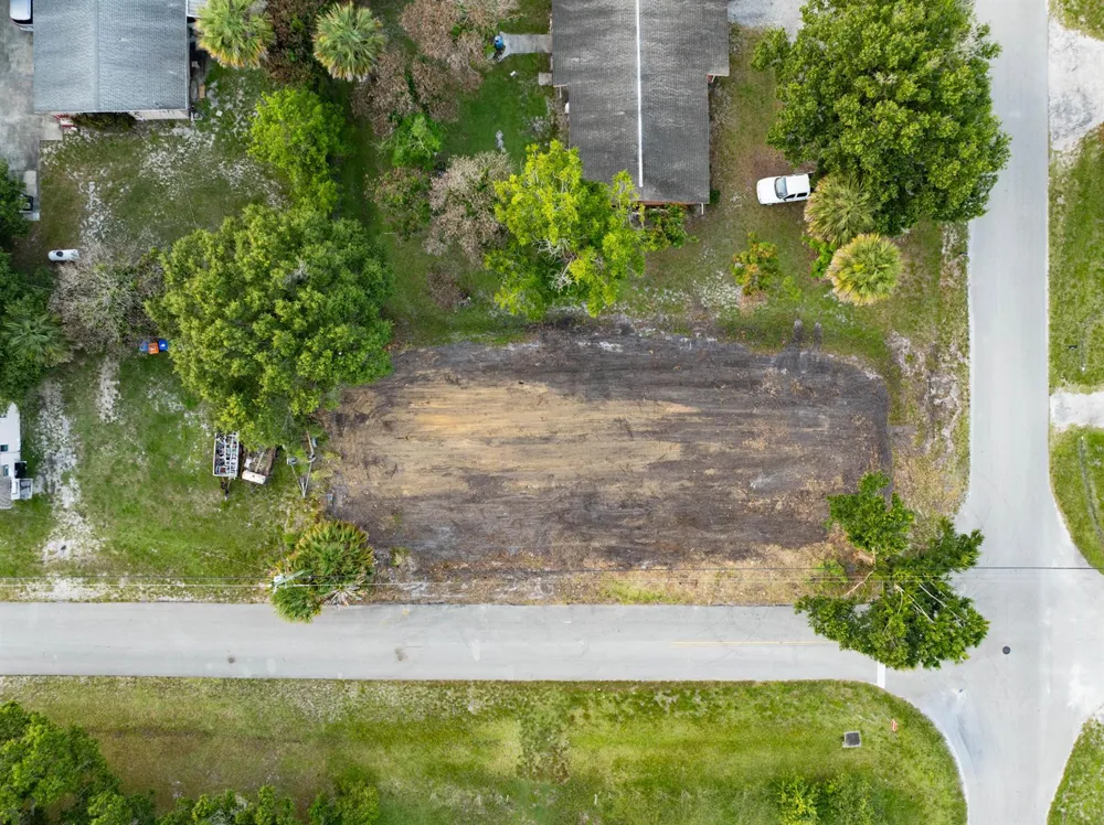 4805 34th Avenue Vero Beach, FL 32967
