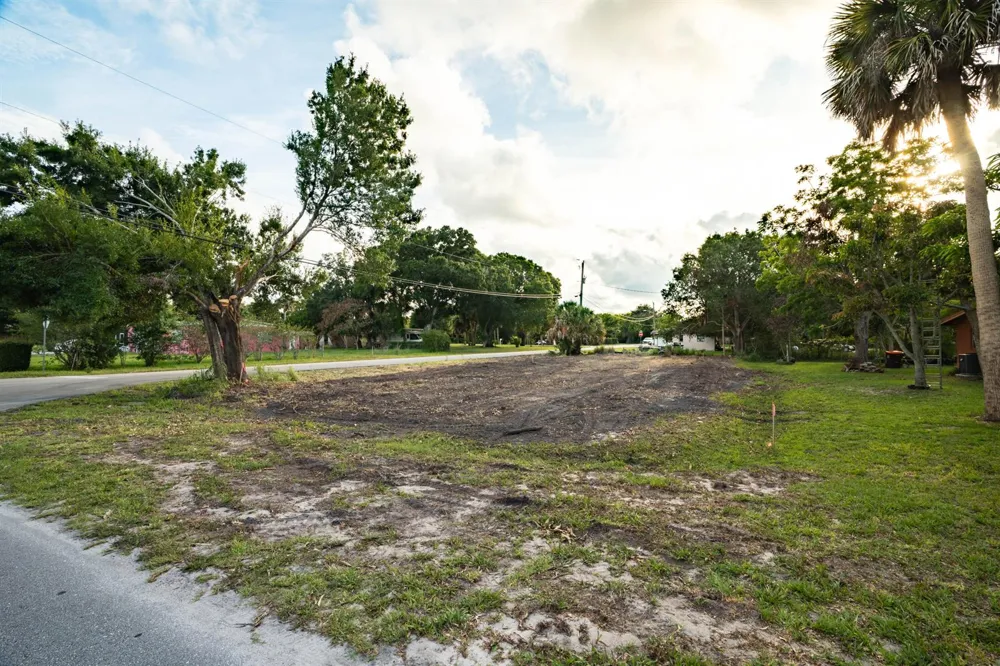 4805 34th Avenue Vero Beach, FL 32967