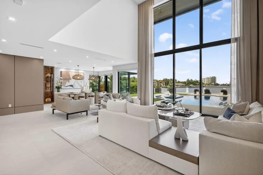 2533 Aqua Vista Boulevard Fort Lauderdale, FL 33301