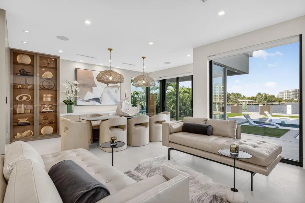 2533 Aqua Vista Boulevard Fort Lauderdale, FL 33301