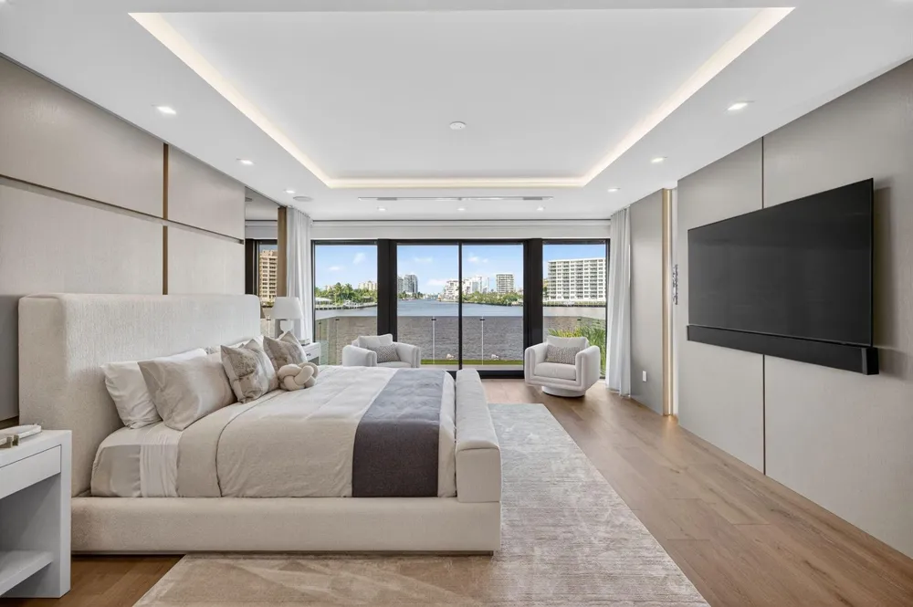 2533 Aqua Vista Boulevard Fort Lauderdale, FL 33301