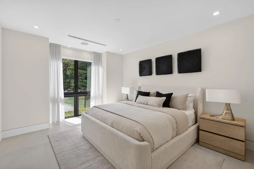 2533 Aqua Vista Boulevard Fort Lauderdale, FL 33301