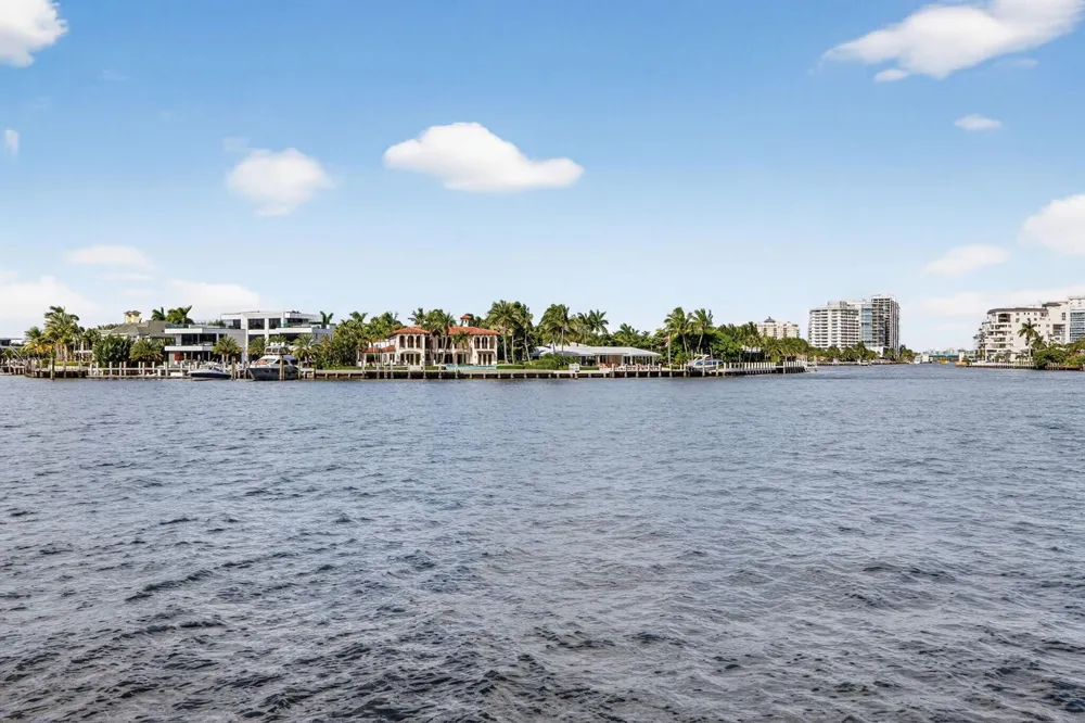 2533 Aqua Vista Boulevard Fort Lauderdale, FL 33301