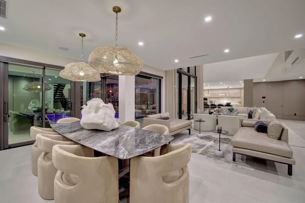 2533 Aqua Vista Boulevard Fort Lauderdale, FL 33301