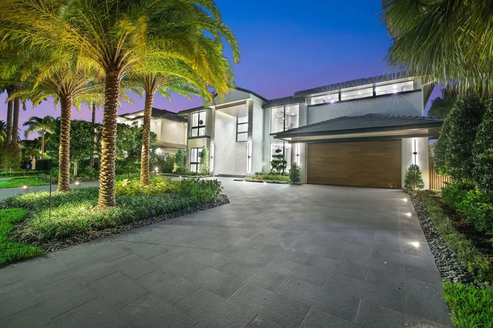 2533 Aqua Vista Boulevard Fort Lauderdale, FL 33301