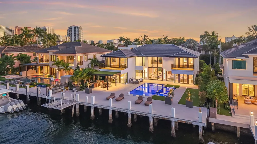 2533 Aqua Vista Boulevard Fort Lauderdale, FL 33301
