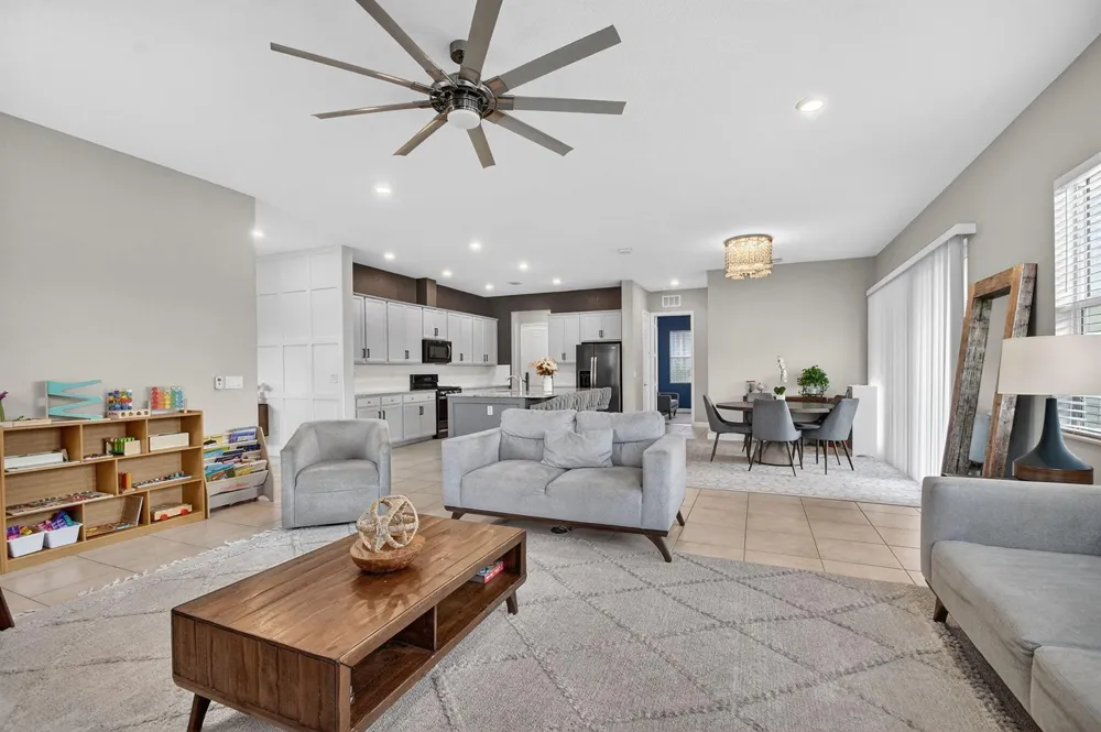 19535 Split Rail Run Loxahatchee, FL 33470