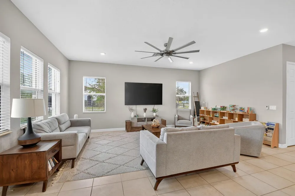 19535 Split Rail Run Loxahatchee, FL 33470