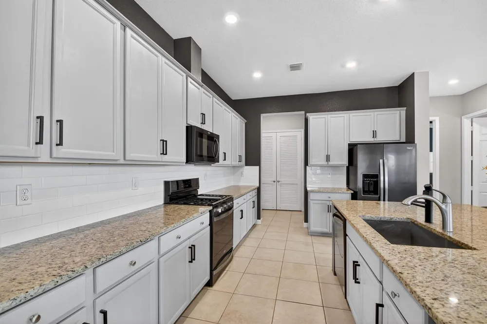 19535 Split Rail Run Loxahatchee, FL 33470