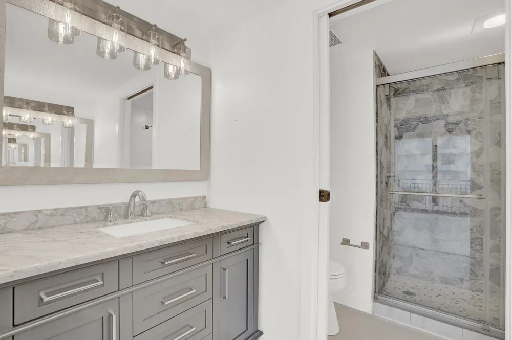5460 Ocean Drive #1d Singer Island, FL 33404