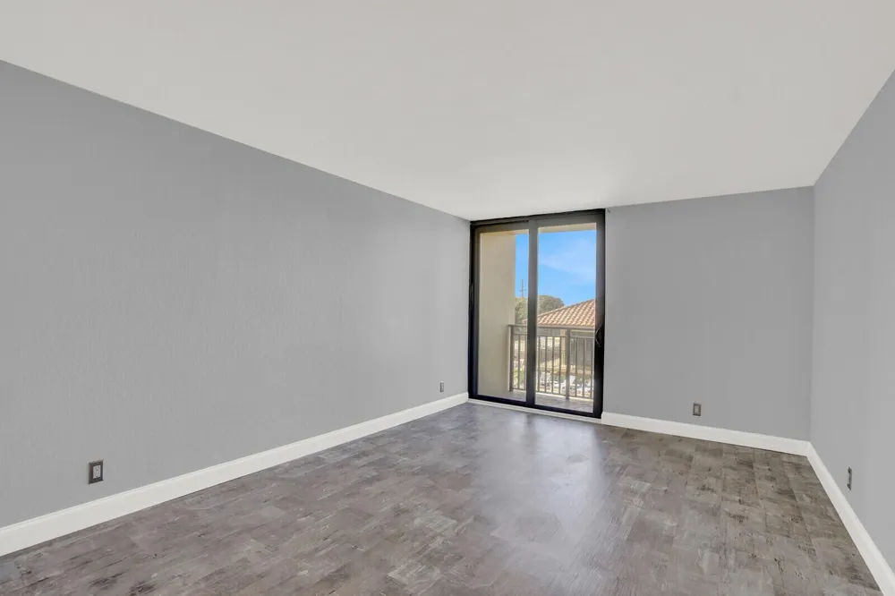 5460 Ocean Drive #1d Singer Island, FL 33404