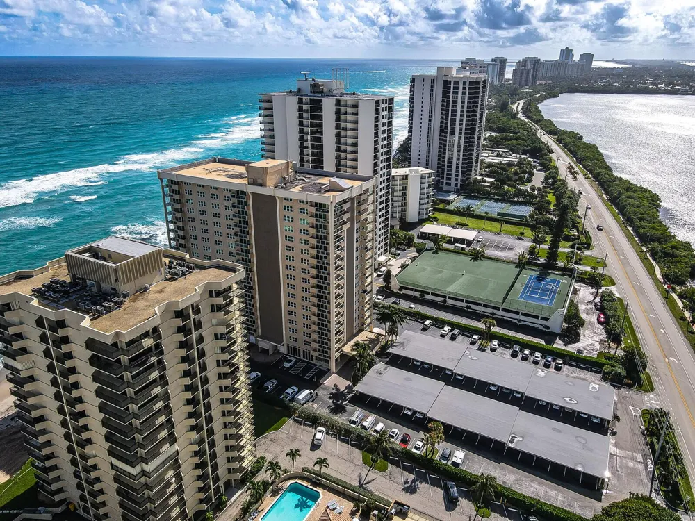 5460 Ocean Drive #1d Singer Island, FL 33404
