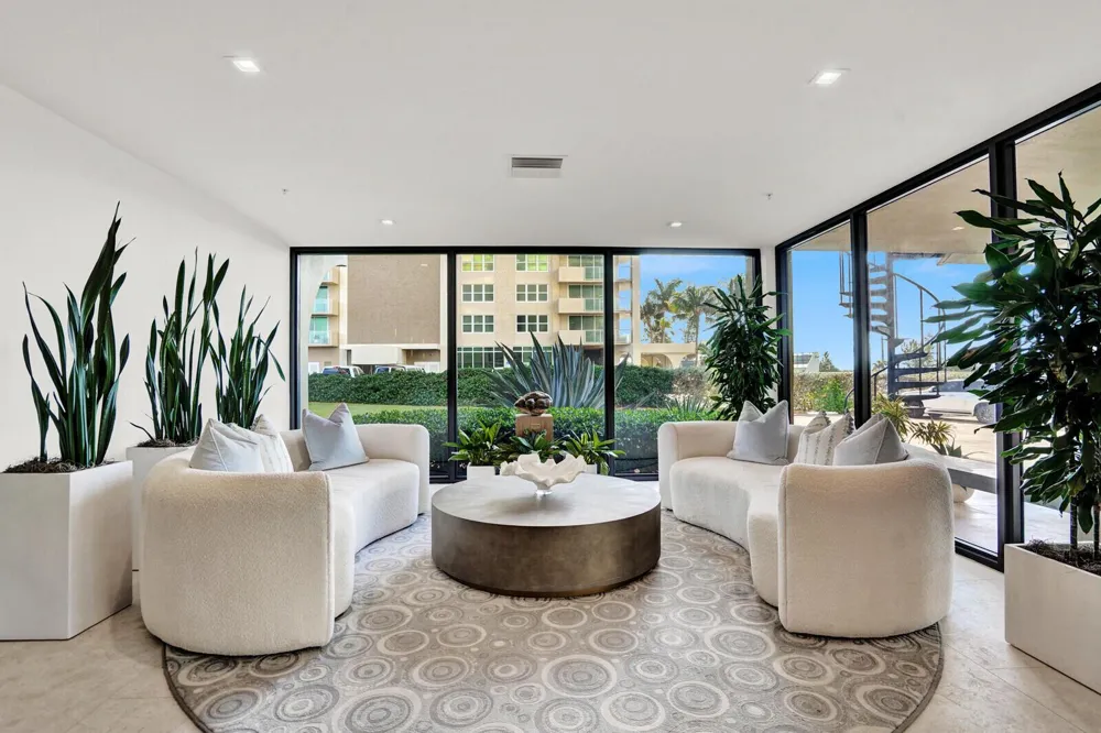 5460 Ocean Drive #1d Singer Island, FL 33404